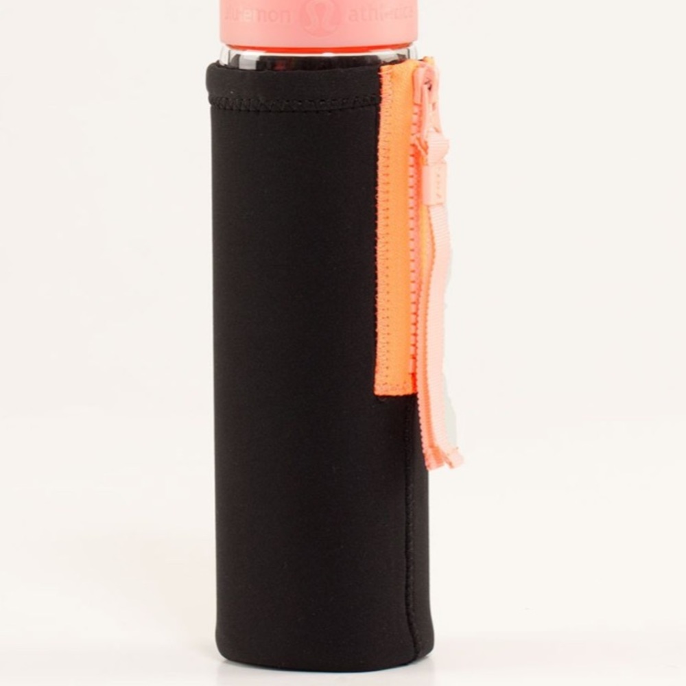 Lululemon Water Bottle Sleeve ONLY bleached Coral with Black fits a 20oz bottle